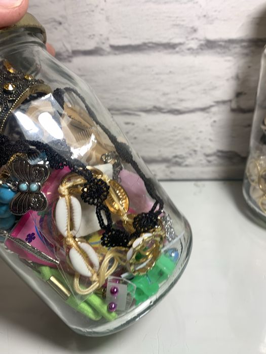 Zestaw biżuterii słoik noespodzianka