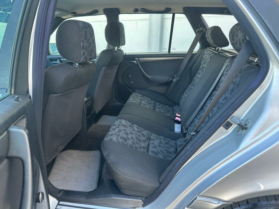 Mercedes-benz C220 AUTO