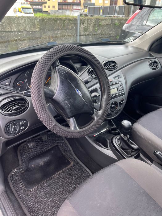 Ford Focus SW 1.4 - Gasolina