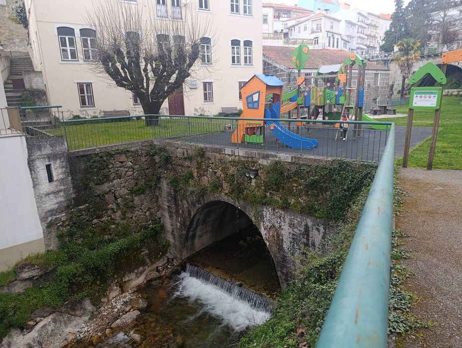 T1 NO CENTRO DE GOUVEIA – Guarda.