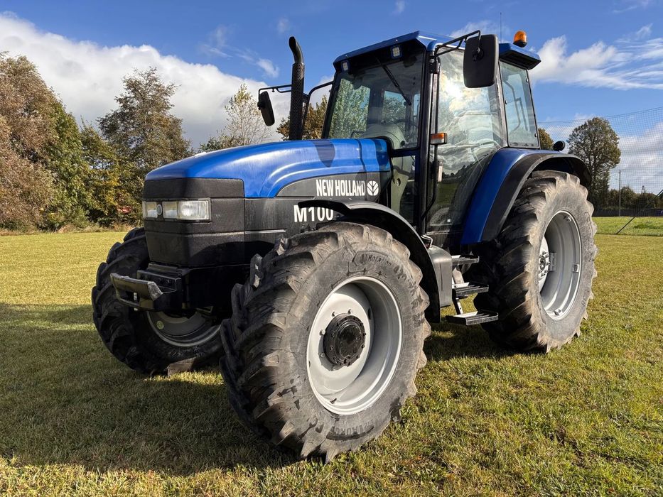 New Holland M100  New Holland M100 1999r. 8185mth