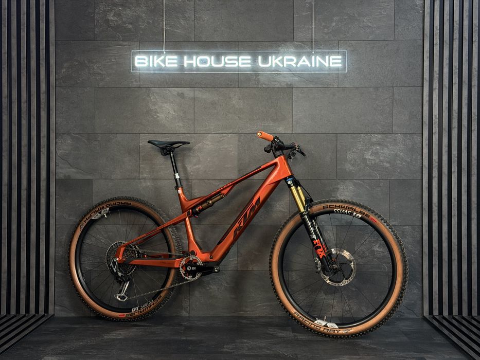 Новий KTM Macina Scarp EX Exonic двопідвісний електровелосипед карбон