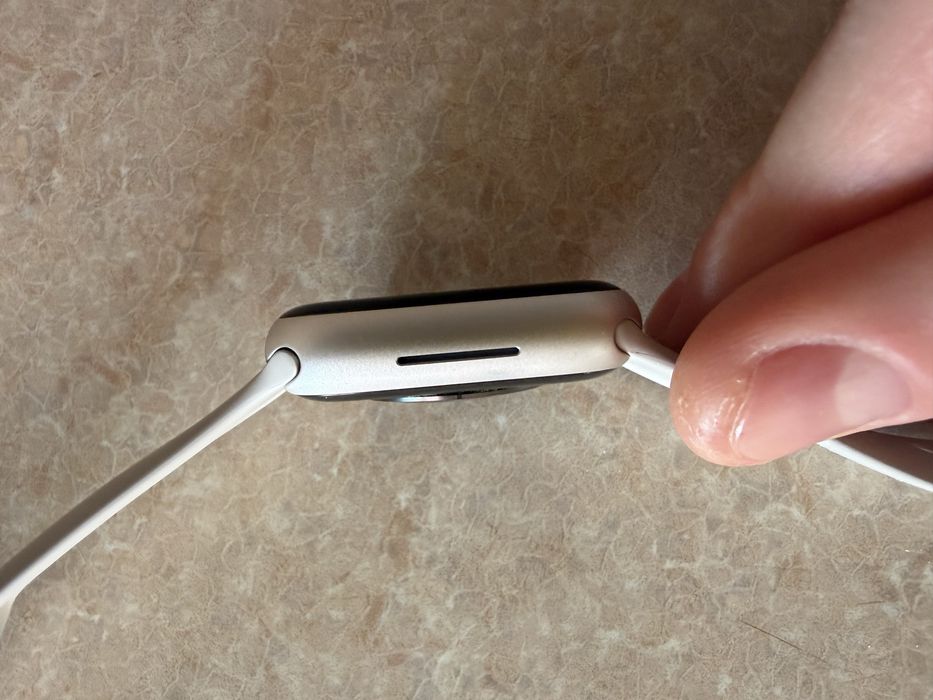 Apple Watch S9 41mm starlight , 99% акум