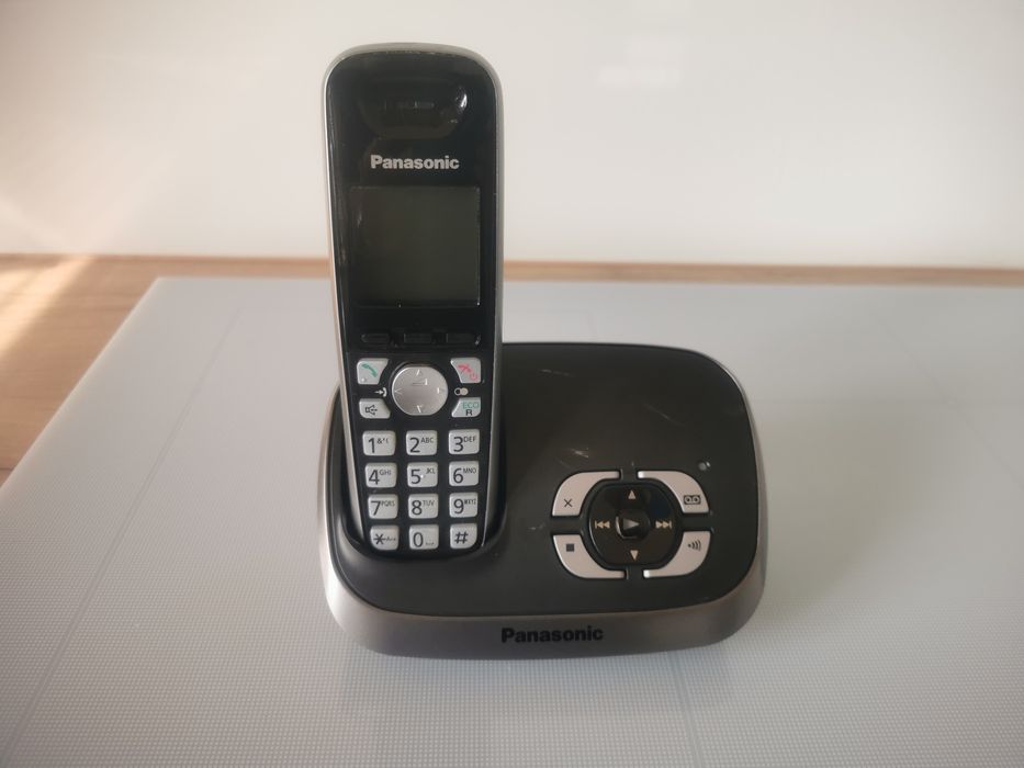 Telefon domowy, stacjonarny Panasonic