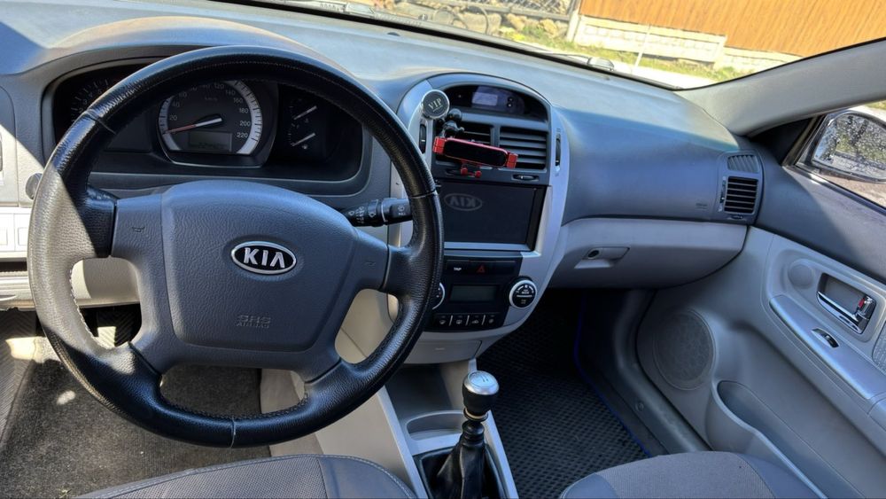 Продам.kia cerato