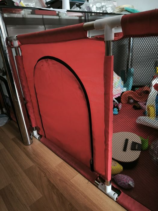 Cercado infantil/ Parque infantil