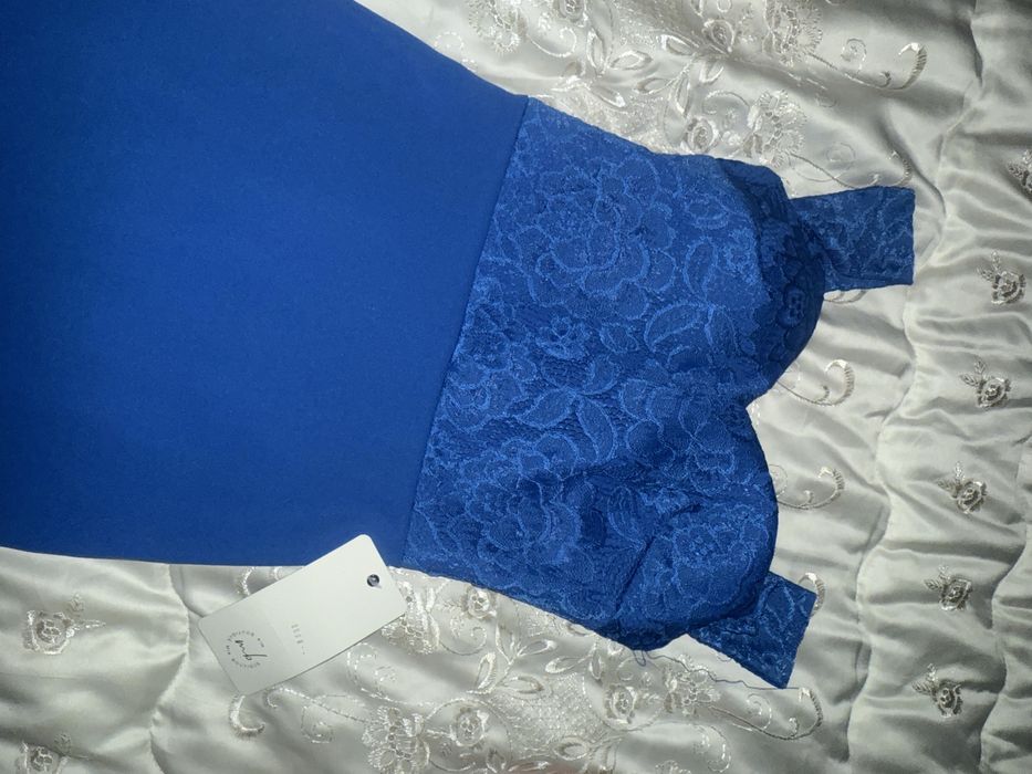 Vestido de cerimonia novo