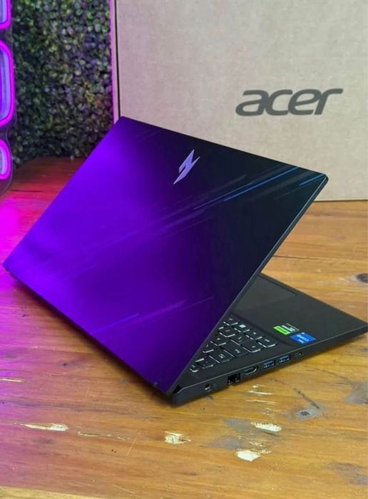 Acer Nitro V15 RTX 4050 i7-13620H