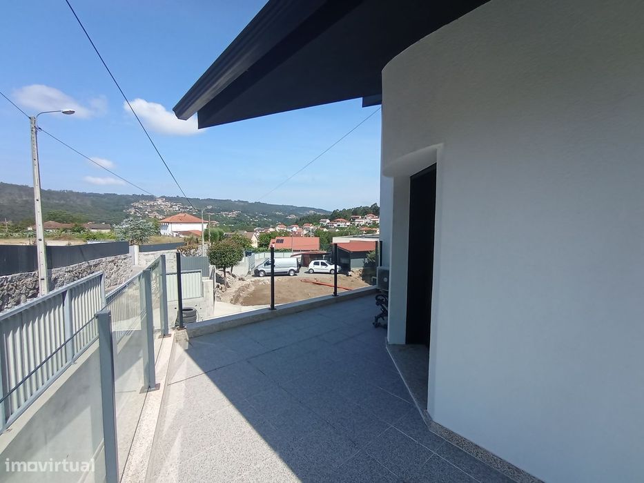 Moradia T3 em Fornelos