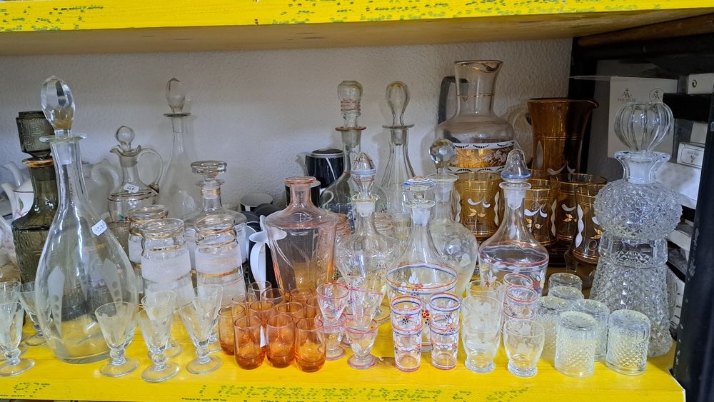 Antiguidades e outras