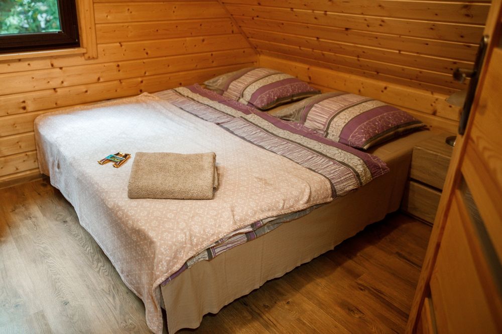 Domek w Chmielnie nad samym jeziorem