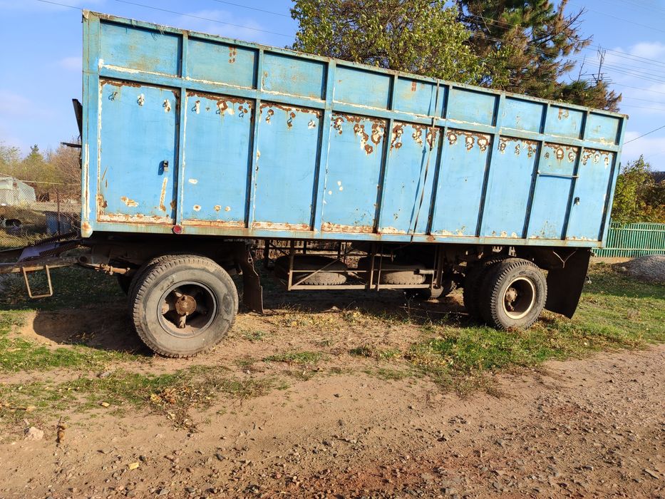 Камаз з прицепом