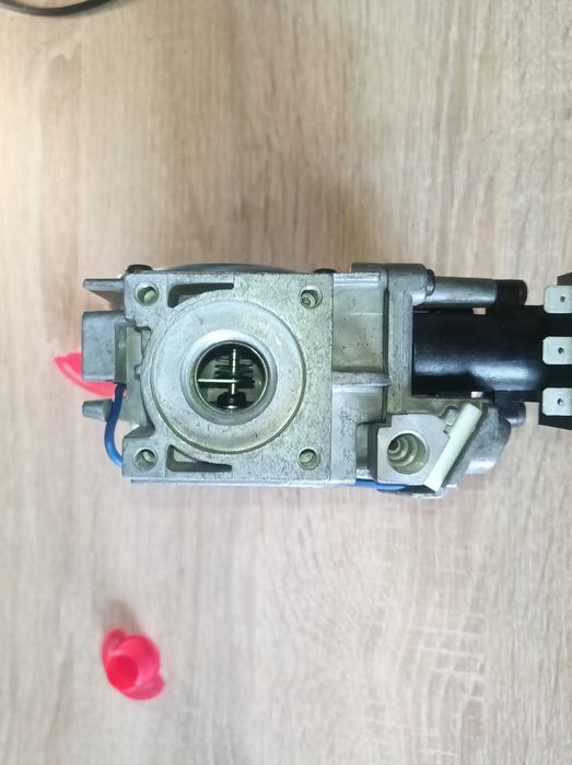 Новий газовий клапан SIT 820 NOVA mV 0820303 автоматика для котла оригінал.