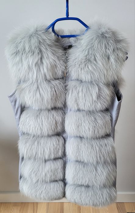 Kamizelka futrzana damską, futro naturalne z lisa polarnego