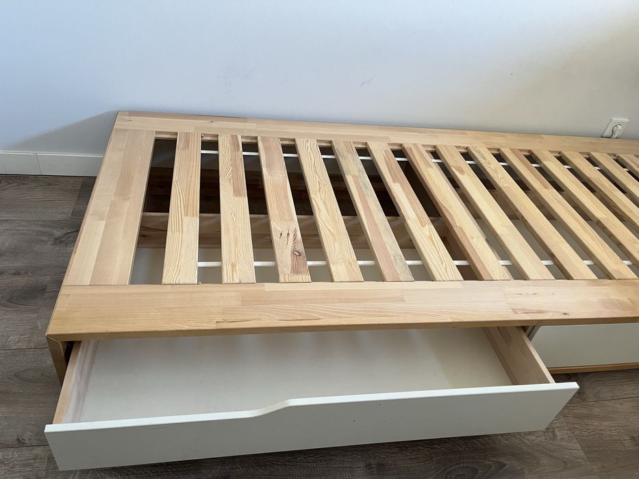 Sprzedam lozko MANDAL ikea