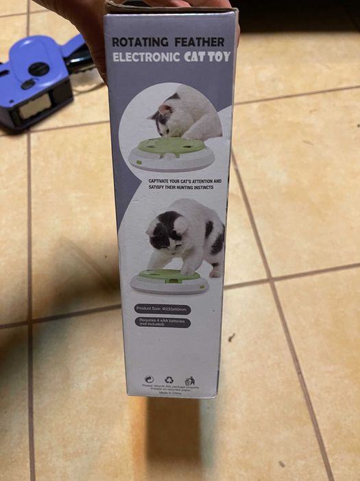 Interaktywna zabawka dla kota
