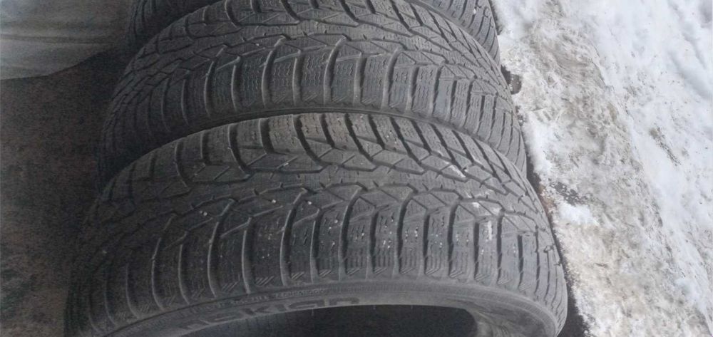 175/65/15 комплект зимової гуми Nokian