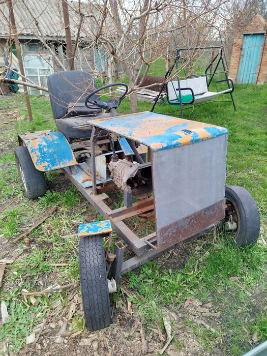 Міні трактор 3000