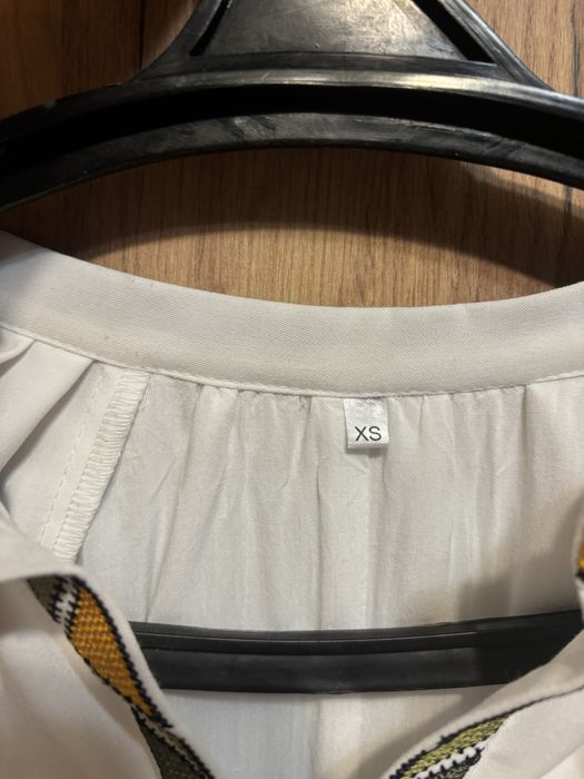 Продаю вишиту сукню