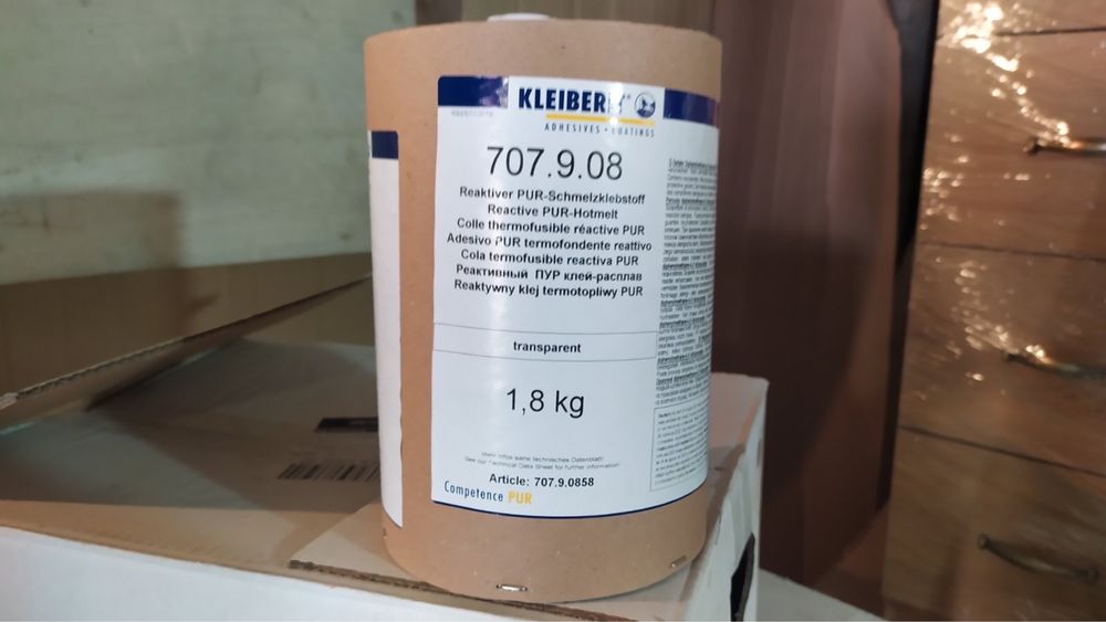 Пур клей klelberlit