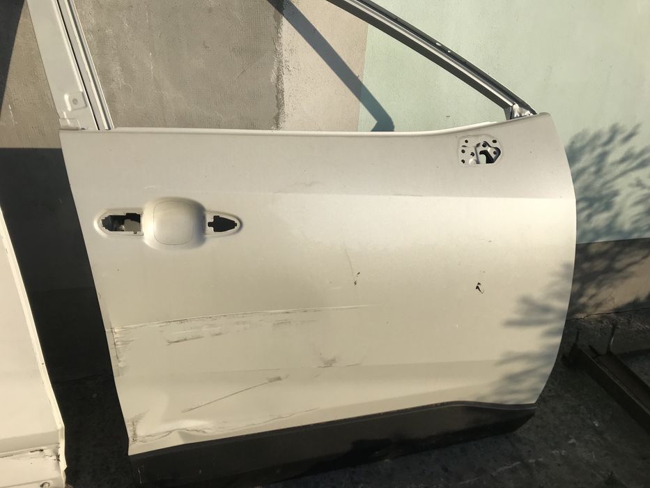 Двери задниє Тойота Рав 4 Toyota Rav 4