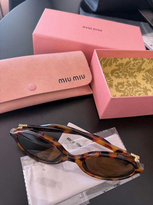 Oculos miu miu novos