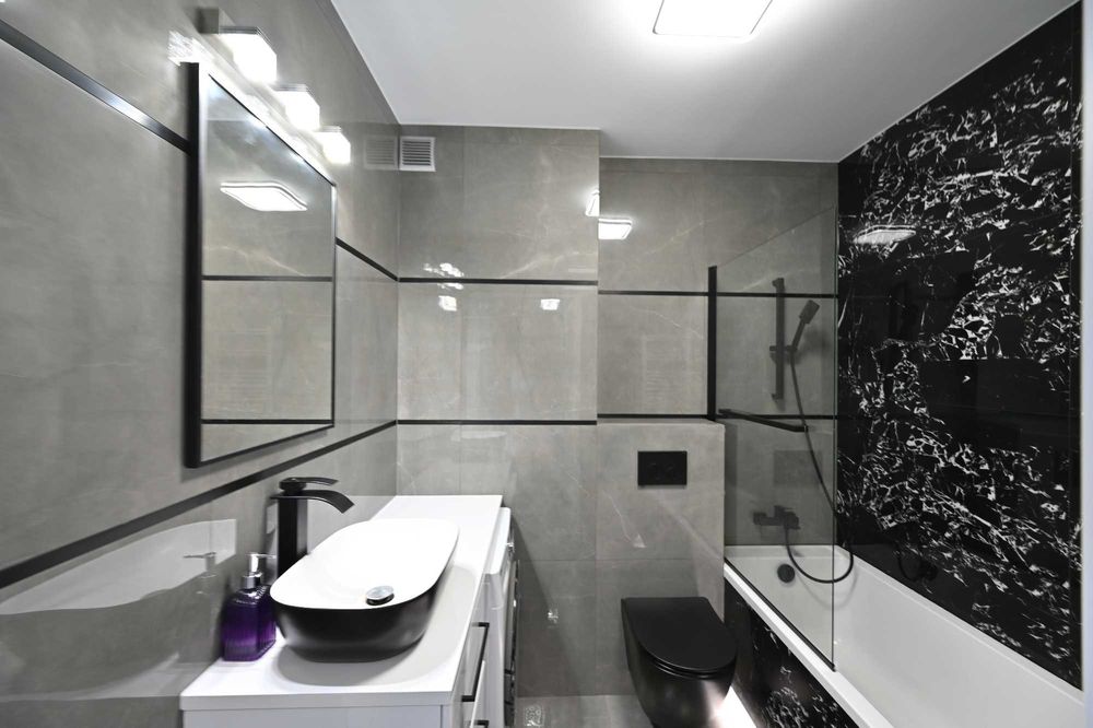 Świeżo wykończone z osobną kuchnią!