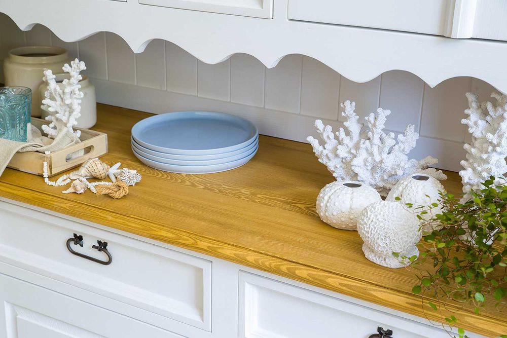 Prowansalski kredens z litego drewna, do salonu, kuchni i jadalni