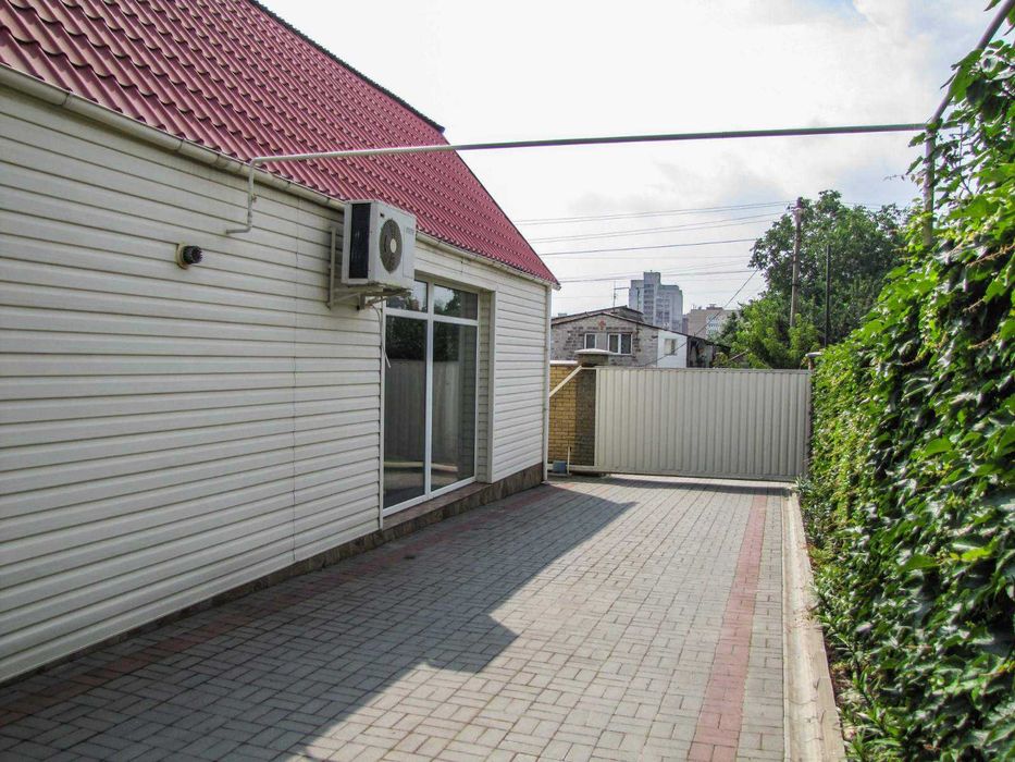 Продам элитный 2-х эт. дом в ЦЕНТРЕ Шевченковского района.