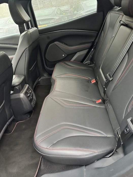 Mustang Mach E 75kwh 264cvs AWD premium