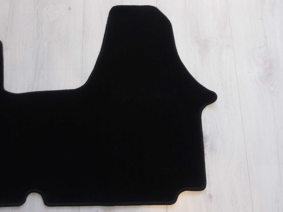 Dywaniki Welurowe OPEL VIVARO RENAULT TRAFIC Nissan Primastar Rok 01-1