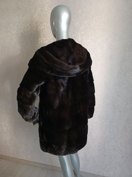 Розкішна норкова шуба, шубка. Поперечка. Як нова. 85 см