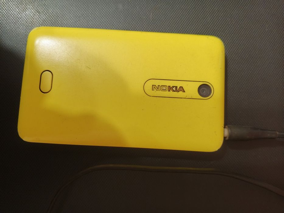 Продам Nokia 501, не работает тачскрин .