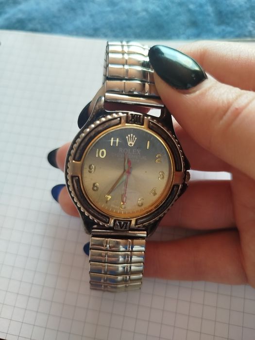 Годинник  ROLEX.