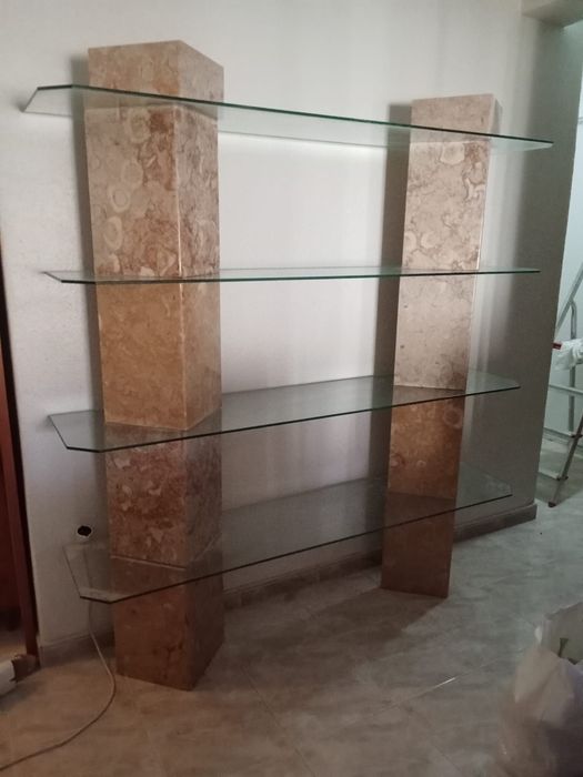 Estante  de sala