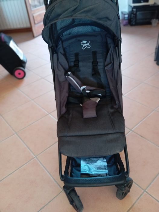 Carrinho bebe passeio dobrável