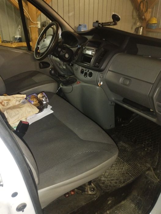 Opel Vivaro 2.0Cdti osobowe