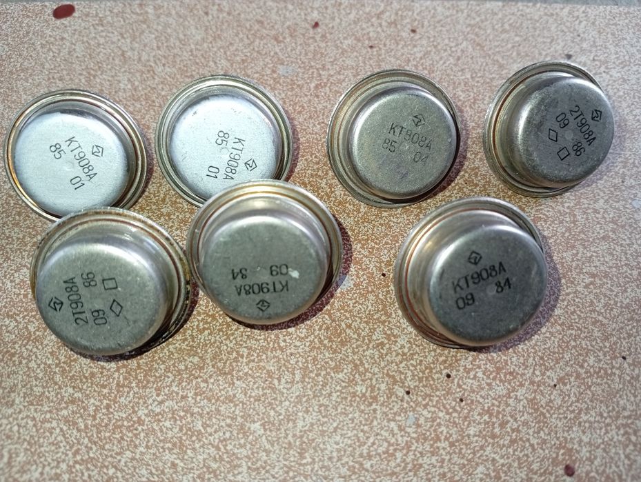 Продам транзисторы КТ908А.