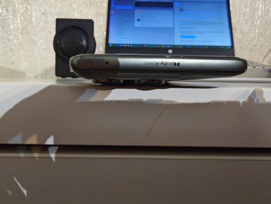 Motorola Edge 60 Pro 512 / 12