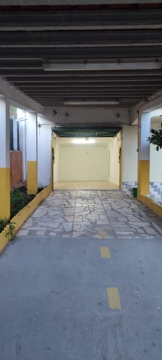 Trabalhos de pintura e corta mato