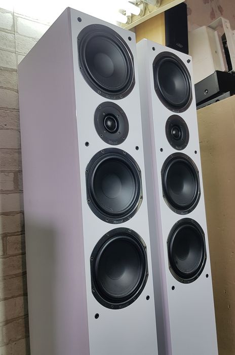 Акустика MAGNAT SHADOW 207, потужність 180/340 Вт, б/у з Німеччини