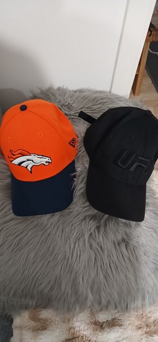 2 snapbacks por 30€ aproveita