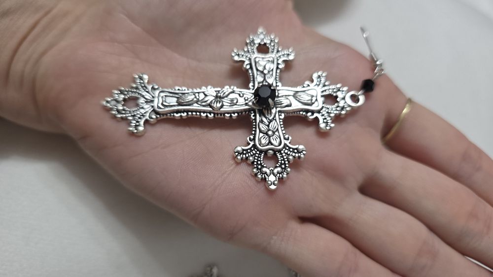 Srebrne kolczyki krzyże krzyż alternative witch gothic