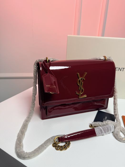 Сумка YSL Yves Saint Laurent Sunset Medium in Chain Bag in Burgundy
