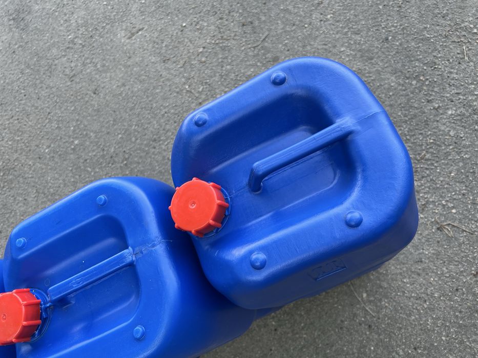 Канистра пластиковая 20л