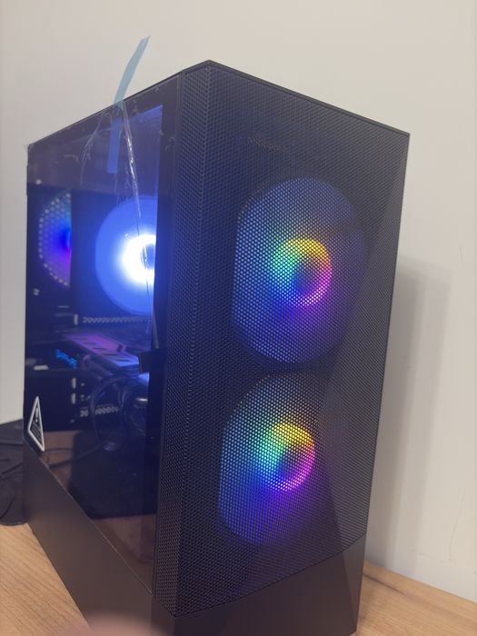 Komputer Gamingowy Ryzen 5 1600\RX580 Nitro+ 8GB\SSD512GB\8GB 3200Mhz