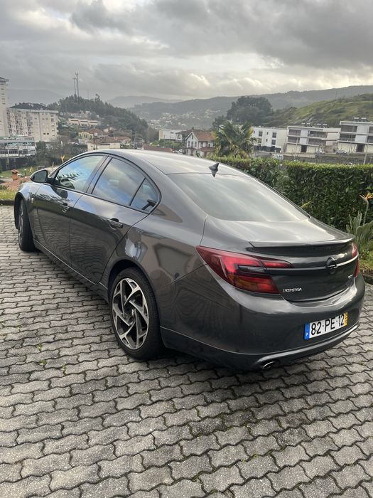 Opel Insignia — fotografia 3