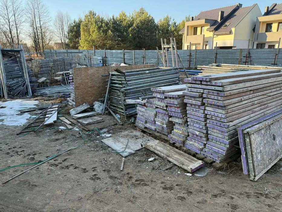 Rusztowanie elewacyjne Plettac –używane, możliwość sprzedaży na części