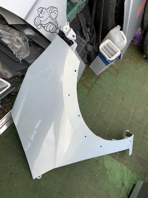 Honda jazz Crosstar Blotnik Prawy Przód