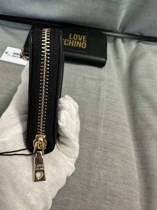 Черный кошелек LOVE MOSCHINO